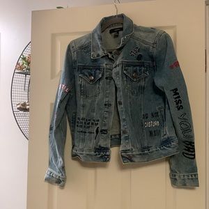 Forever 21 denim jacket size medium